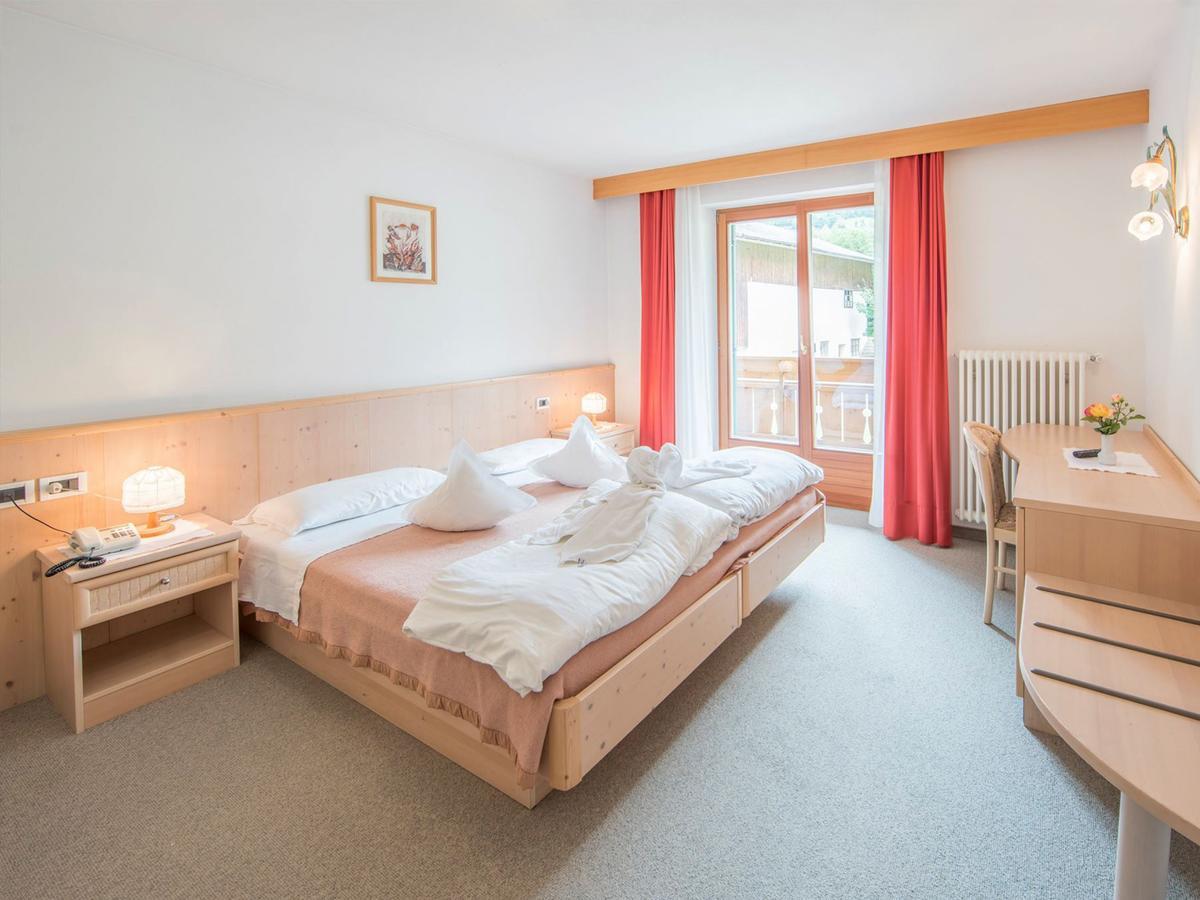 Riposo Al Bosco-Waldruhe Hotel San Vigilio Di Marebbe Zewnętrze zdjęcie